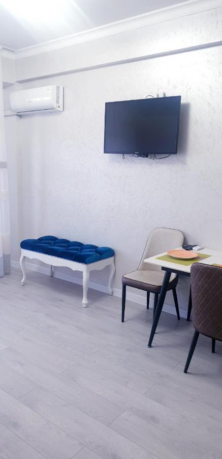 Oasis Premium Class 1Bd Apartment With Living Room キシナウ エクステリア 写真